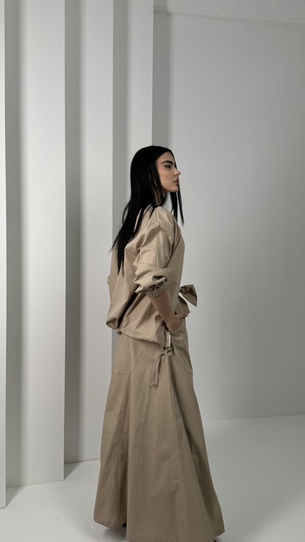 Skirt with pockets - Image 4