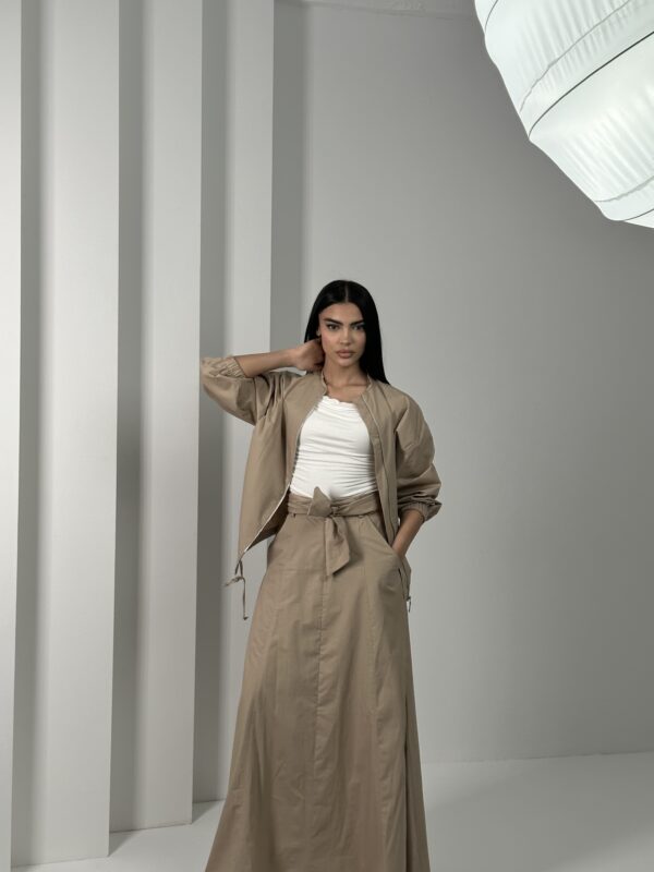 Skirt with pockets - Image 6