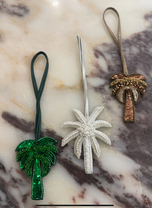 Charm 15 (palm tree )