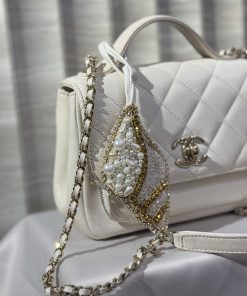 Shell Charm