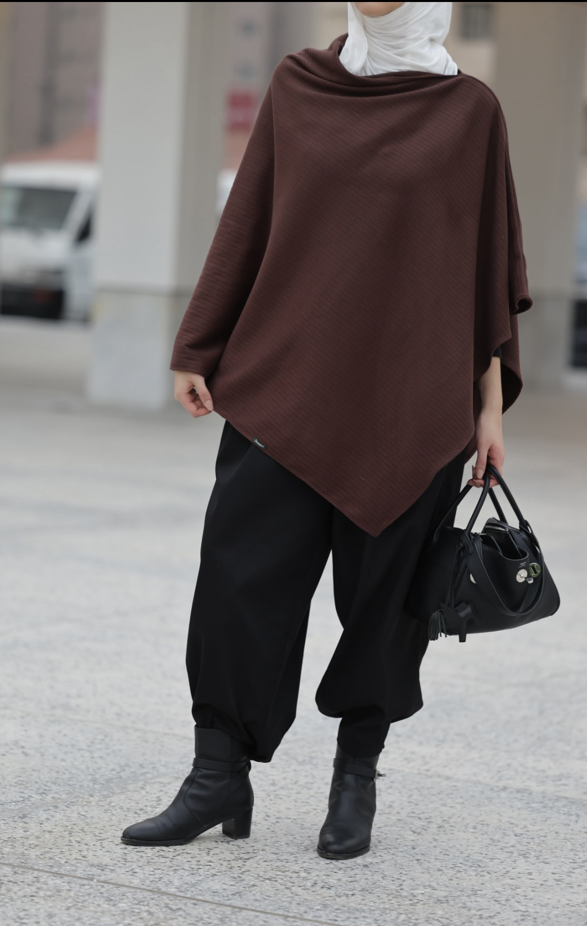 The Essential Poncho - Image 8