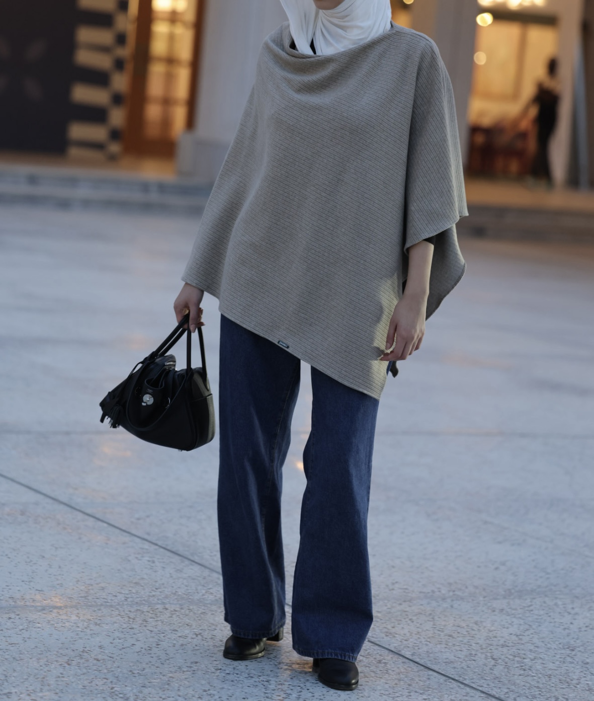 The Essential Poncho - Image 10