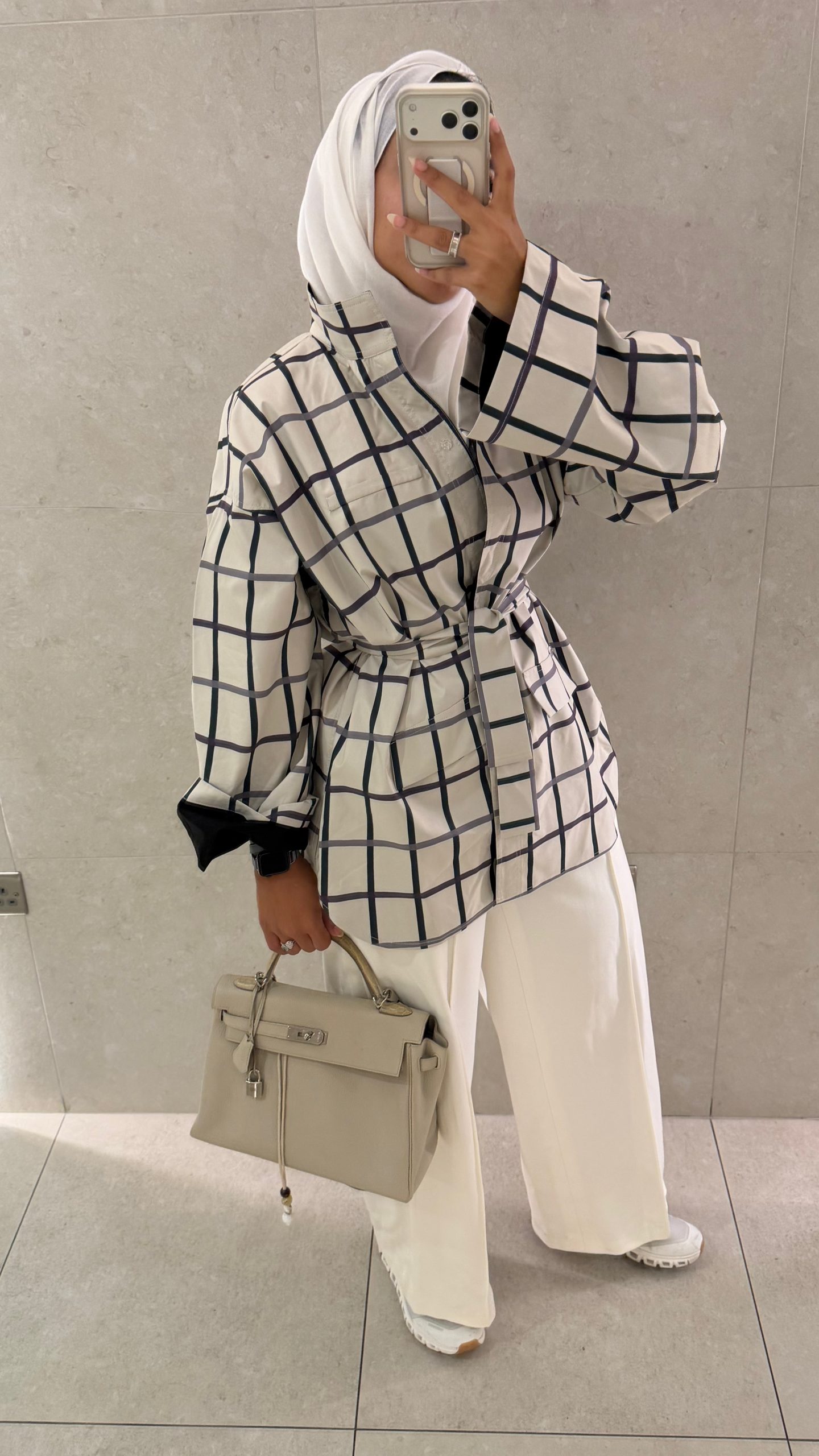 The double face Jacket - الصورة 2