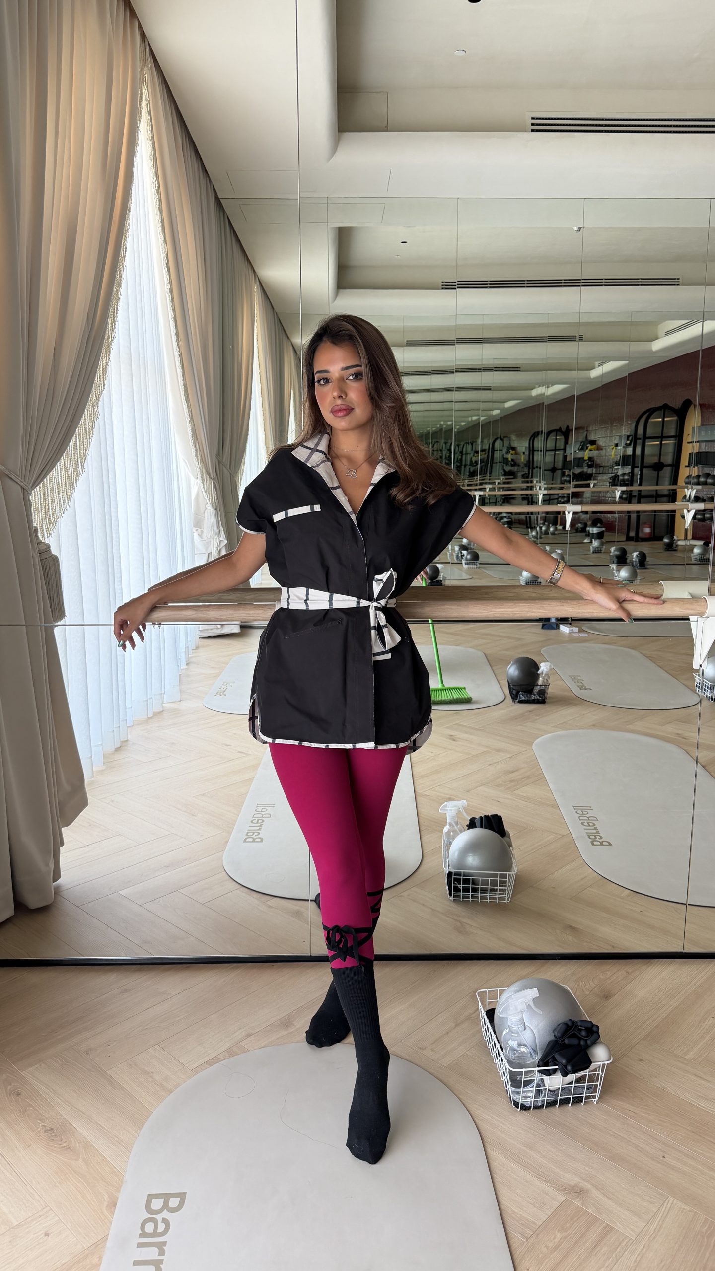 The double face Jacket - short sleeve - الصورة 2